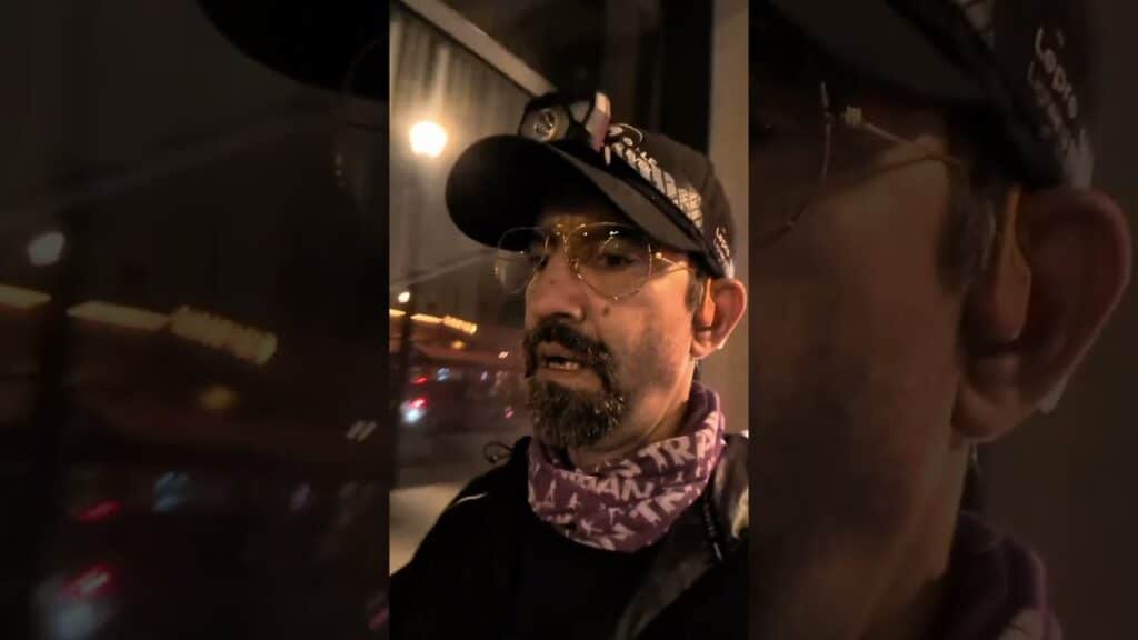 , (Issy-les-Moulineaux): Vers départ de l’urban trail d’issy les Moulineaux 2026 parcours M (16,5 km)|Issy-les-Moulineaux,Vers départ de l’urban trail d’issy les Moulineaux 2026 parcours M (16,5 km)}